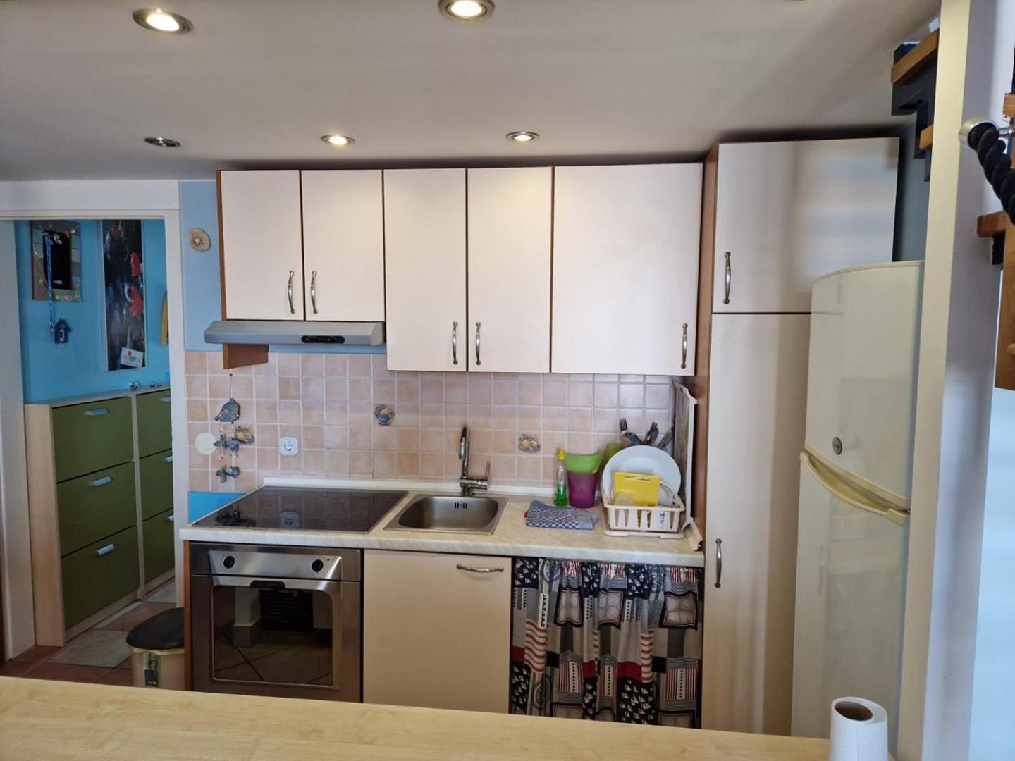 Seaside Apartments 투라니 외부 사진