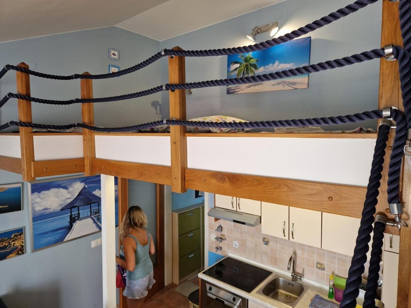 Seaside Apartments 투라니 외부 사진